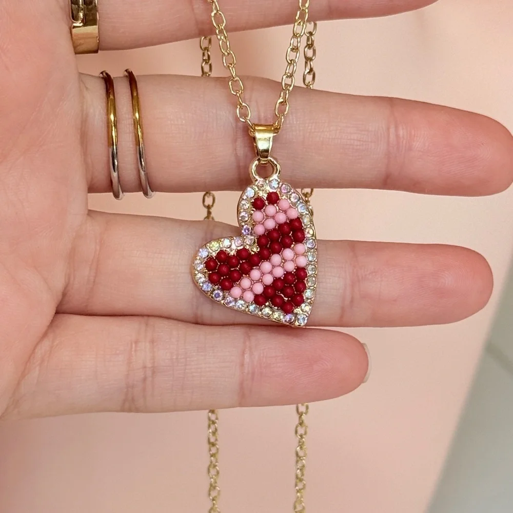 ⚜️ Gold Heart Pendant Necklace with Red and Pink Accents